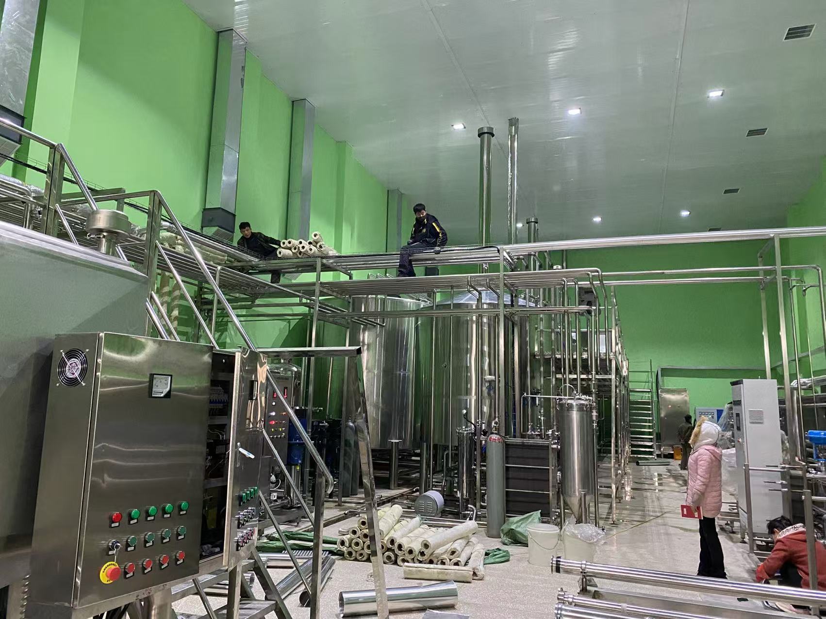 天水精酿啤酒设备厂—精酿啤酒设备制造:传承工艺与创新科技的交融